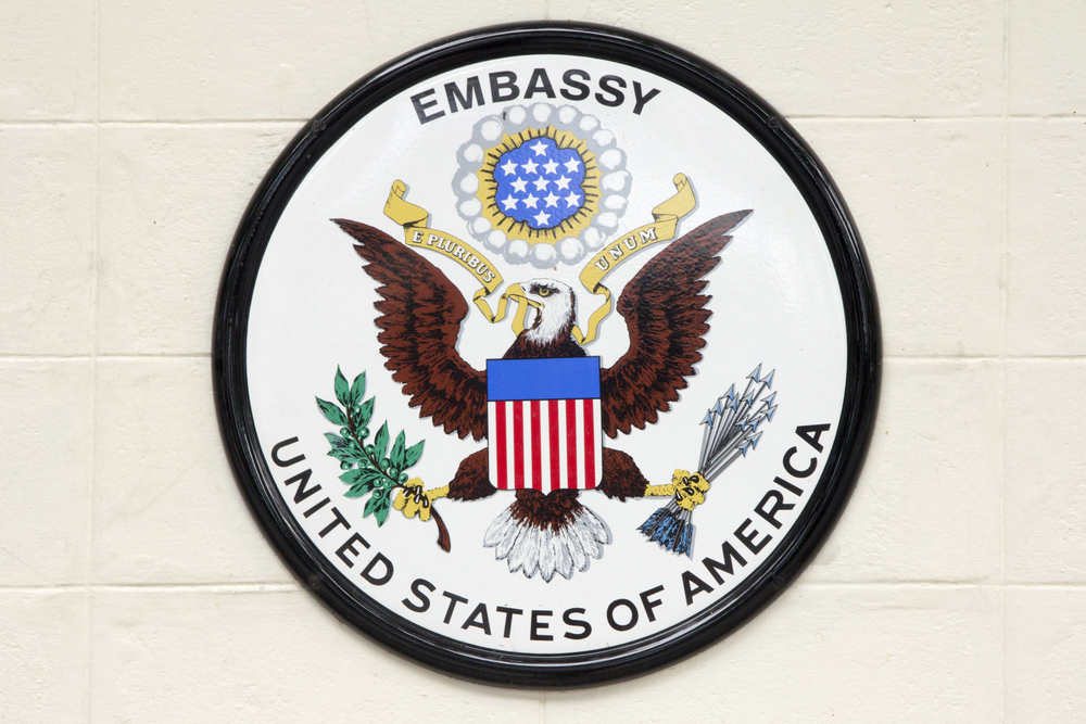 大使館面接